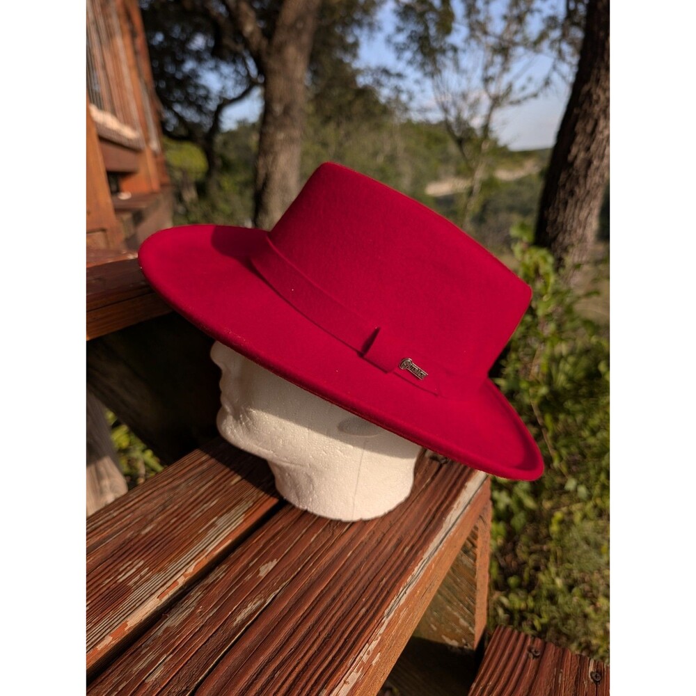 Vintage Outback Trading Co Blood RED Ascot 1322 100% Wool Hat Made In USA Medium